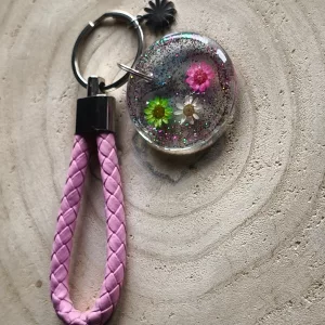 Porte-clé sangle rose fleurs séchées
